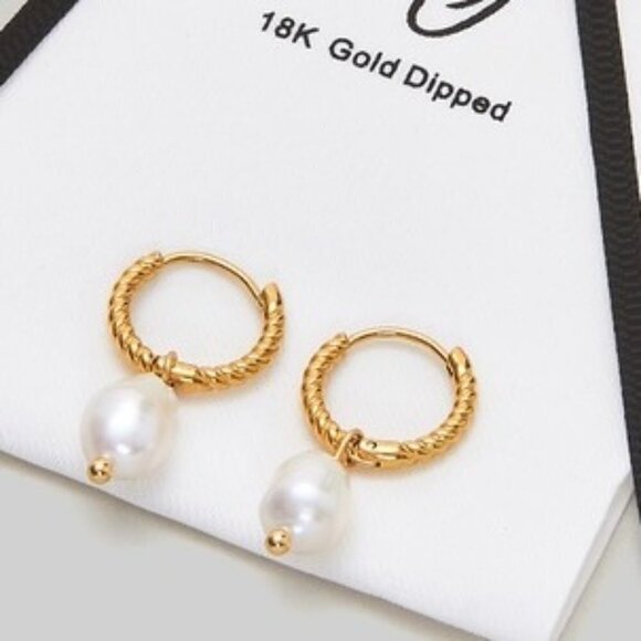 18K GOLD TWISTED PEARL DROP EARRINGS - Picture 1 of 1